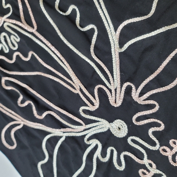 Lauren Michelle detailed ribbon beads floral tee shirt size small. - Picture 6 of 6